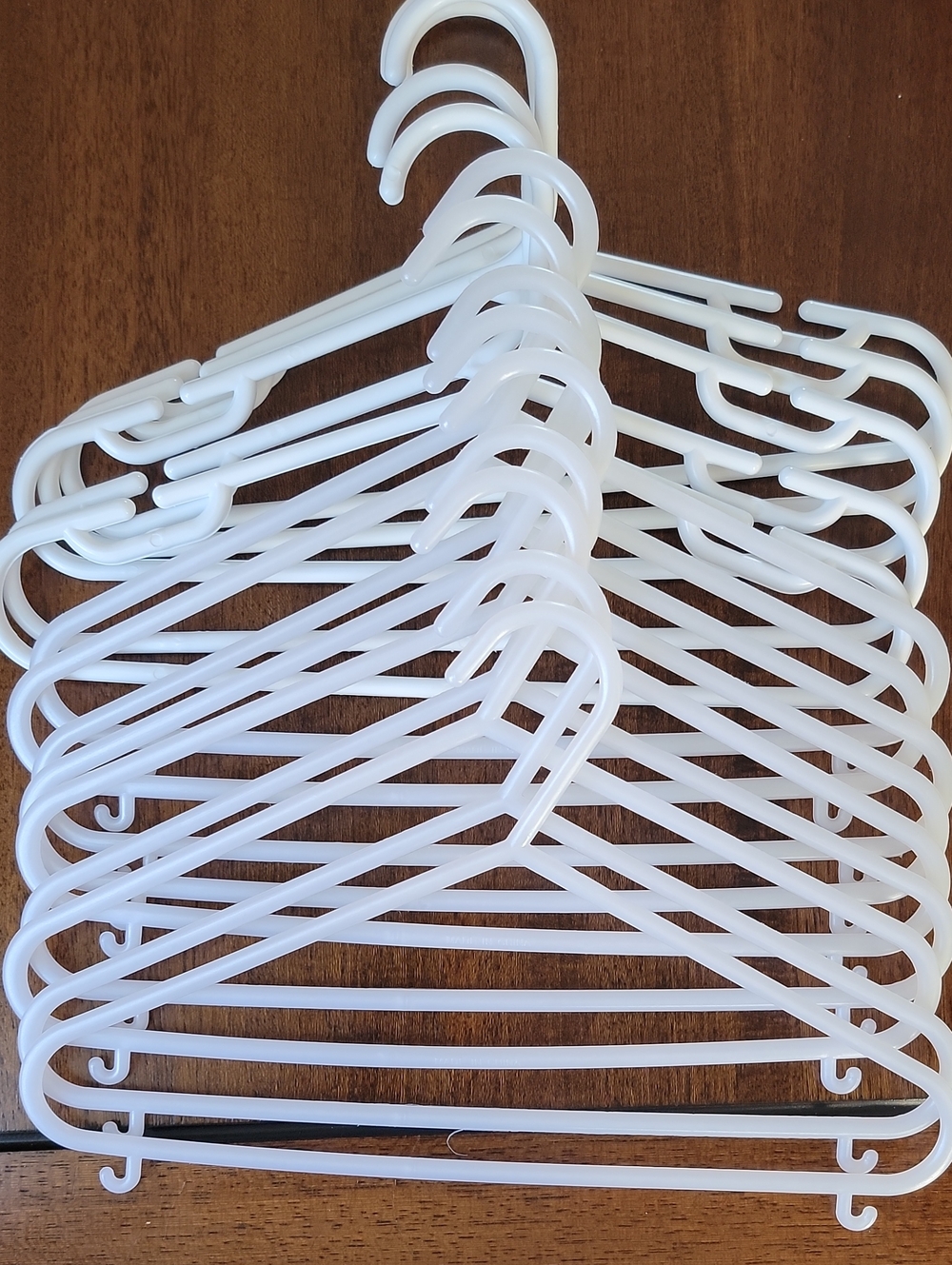 White Plastic Multi-Use Clothing Hangers - Small/Kids 14pc